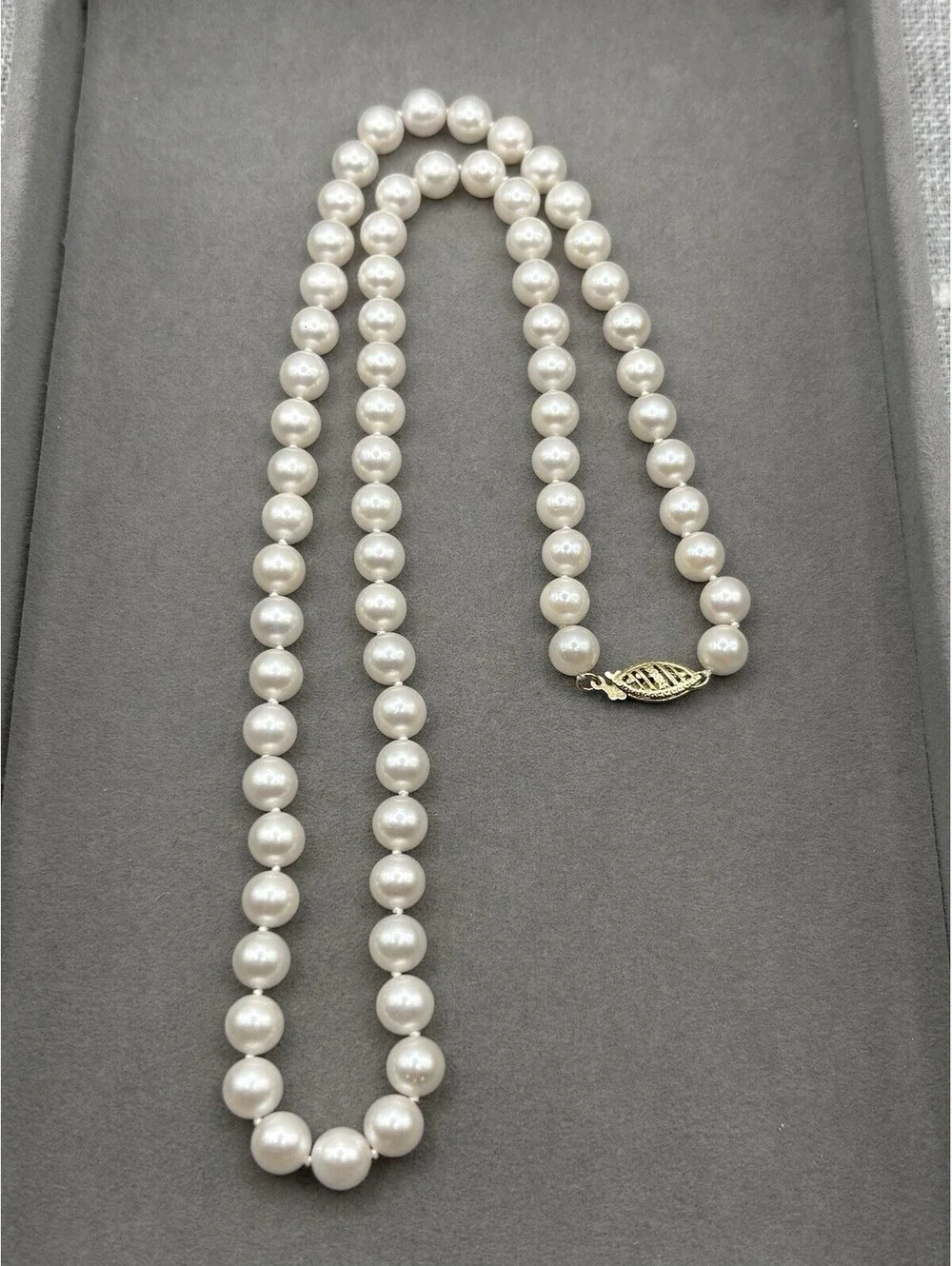 14K Gold Clasp FIC Fresh Water Pearl Necklace Knotted Strand Classic White